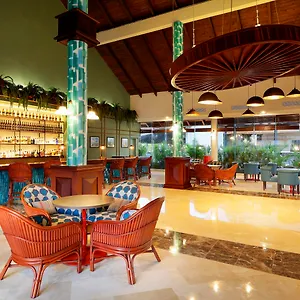 Üdülőközpont Grand Palladium Select Bavaro, Punta Cana