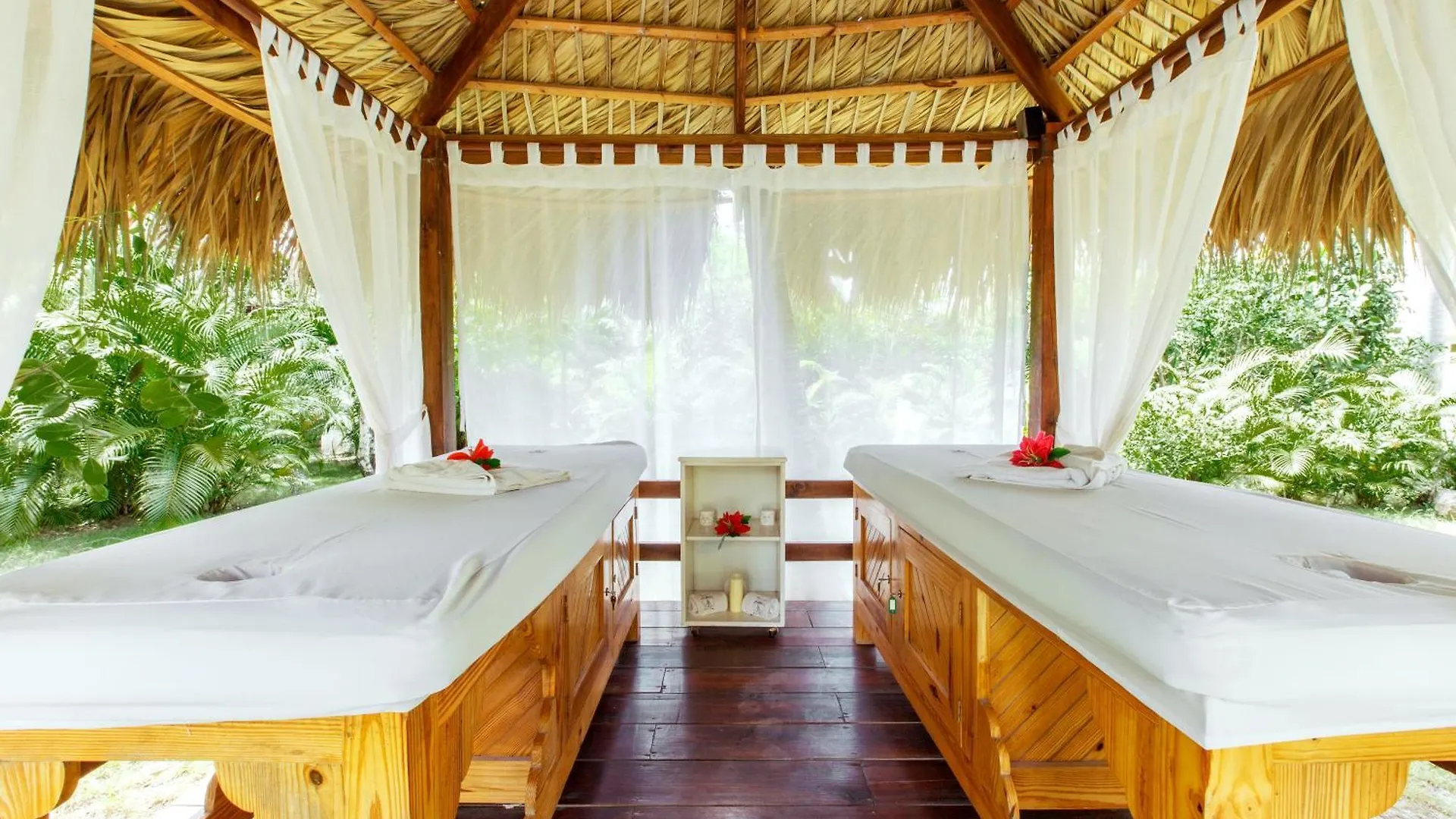 Szálloda Tropical Studios Deluxe Punta Cana