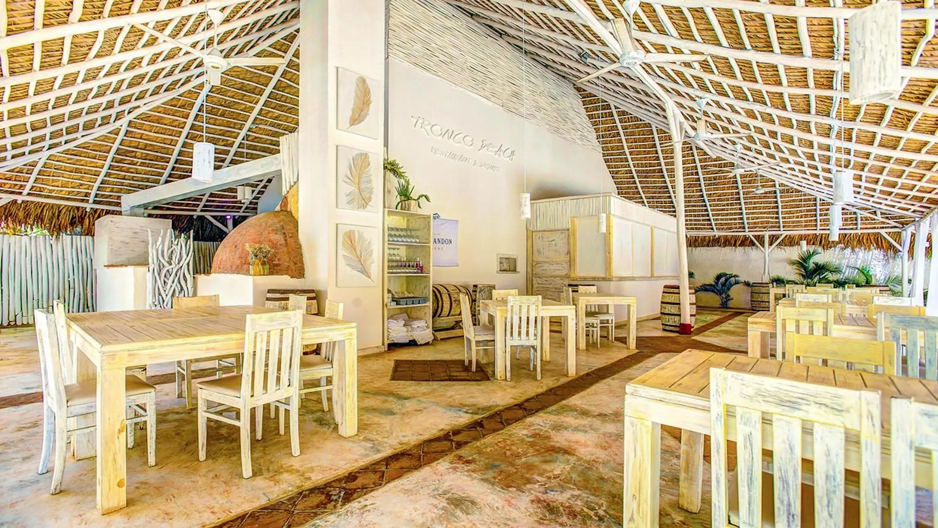 Tropical Studios Deluxe Punta Cana Szálloda